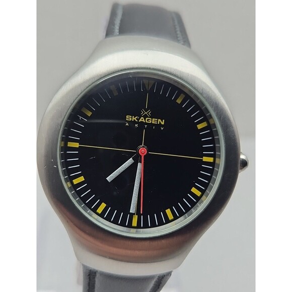Rare Skagen Aktiv A23LSRB Mens Slim Watch Black Dial Quartz New Battery Works - Picture 4 of 12